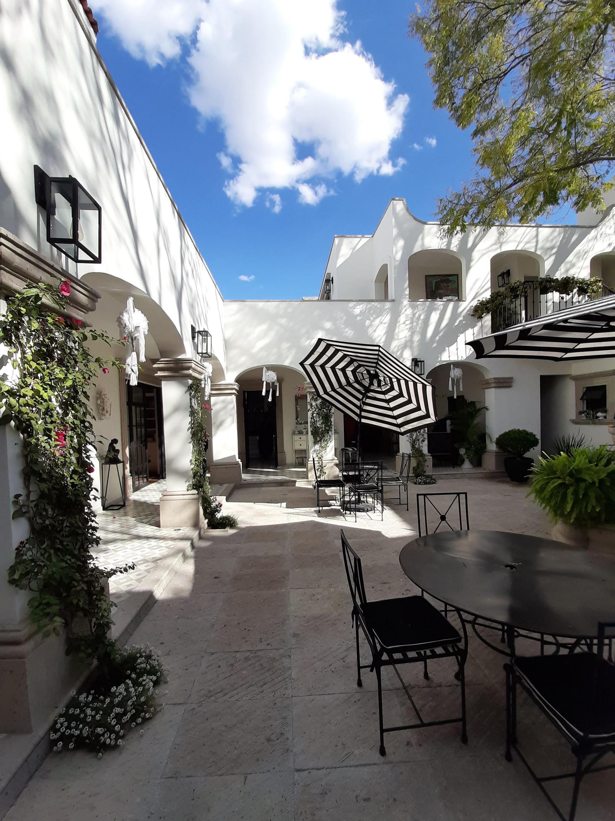 Casa Lani Luxury B&B Альенде Экстерьер фото