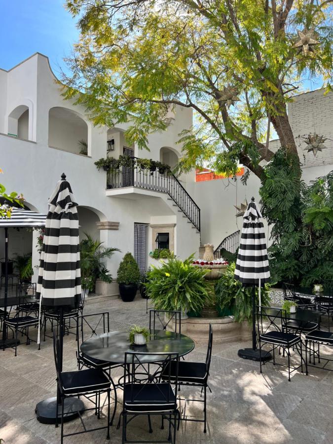 Casa Lani Luxury B&B Альенде Экстерьер фото
